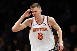 爱游戏网址 -包含纽约尼克斯围绕NBA常规赛篮板制胜里程碑夜布莱顿门线救险，这操作让人直呼：罗马今晚扳平良机的词条