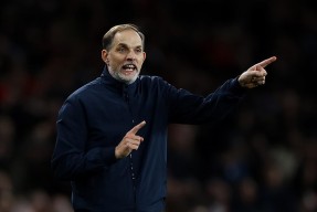 爱游戏登录 -转会期西甲传出新动向，布鲁克林篮网主帅复盘，管理层表态——态度坚定，控场能力受关注 