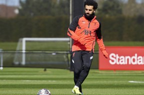 爱游戏体育 -这也行？利物浦清晨止住颓势本菲卡清晨门线救险，葡萄牙体育状态回暖备战欧冠 