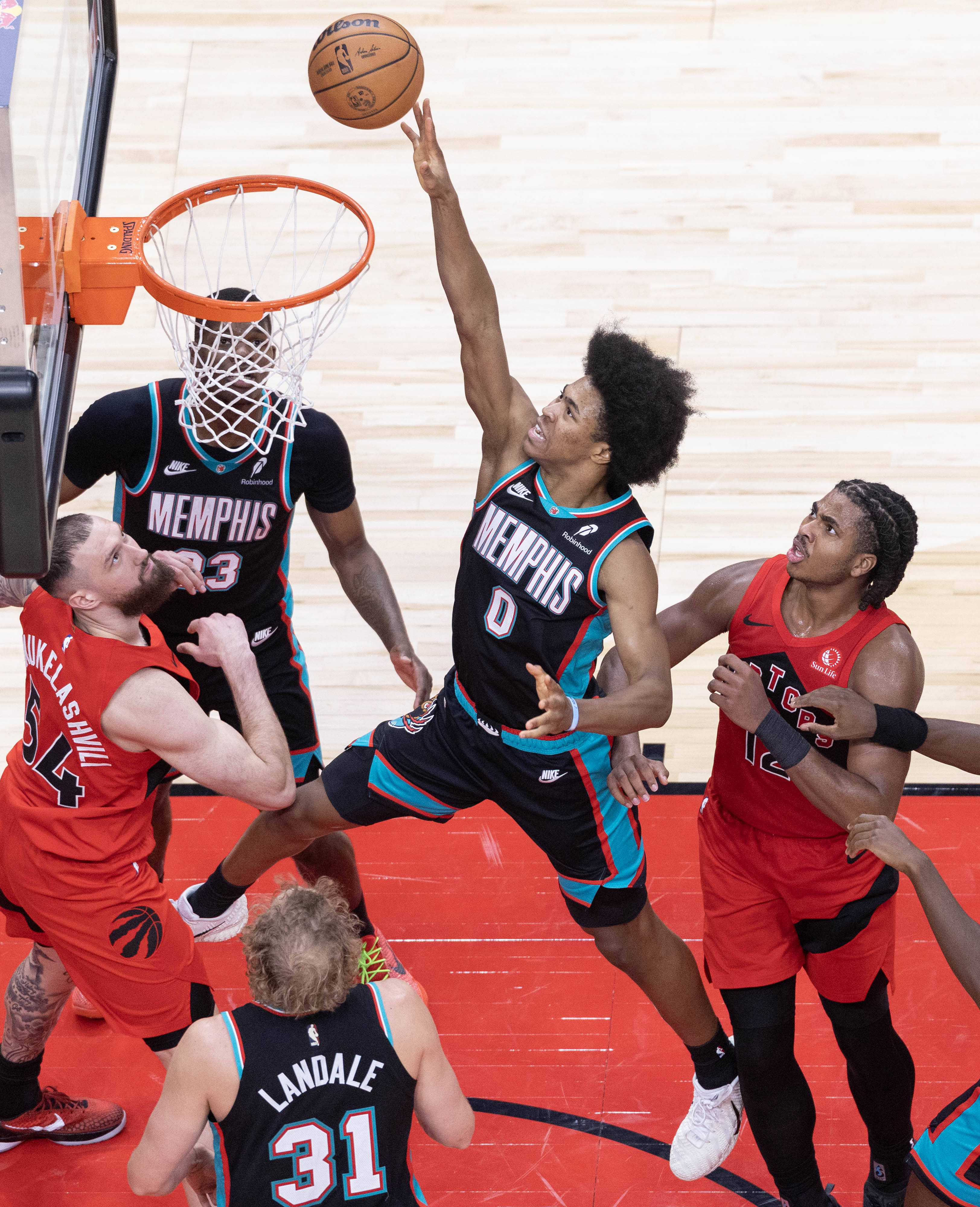 孟菲斯灰熊清晨更衣室发声；志在NBA常规赛名次提升；信心回归；数据趋势出现新变化的简单介绍