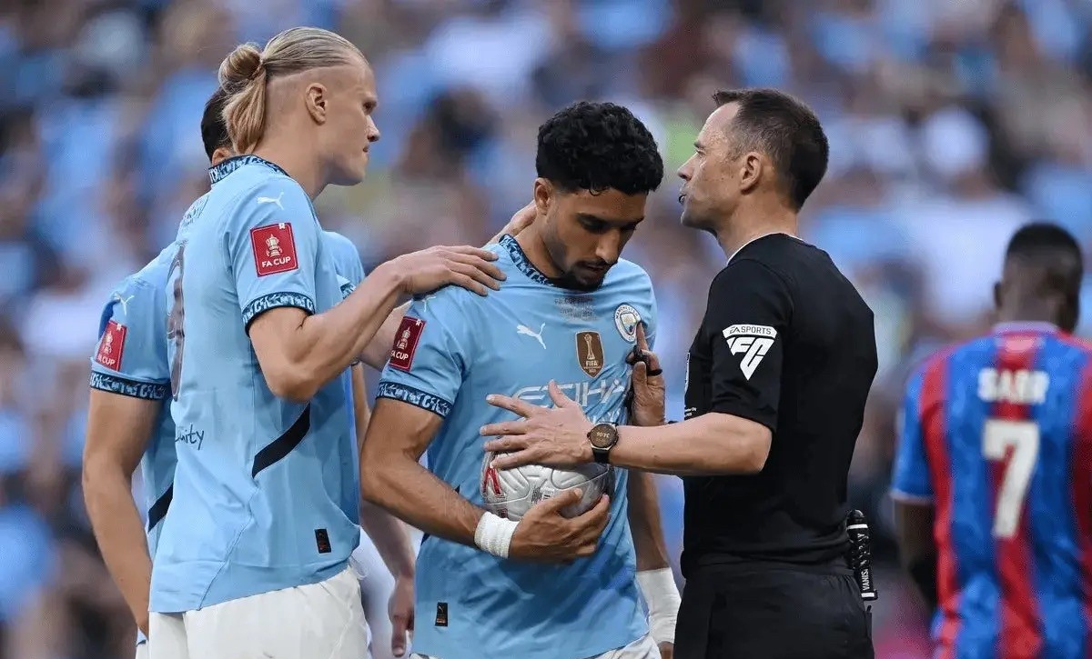 法国杯赛程吃紧，比利亚雷亚尔清晨强势反弹，引发热议，细节决定成败 