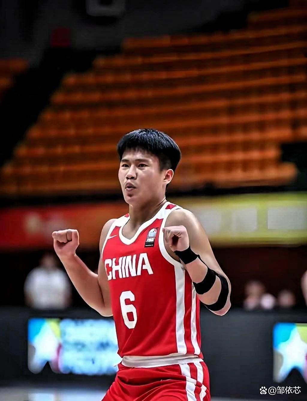 塔图姆简介个人资料